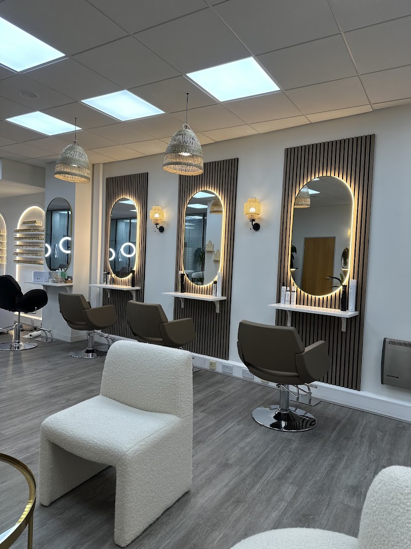 Misha & Eti Beauty Studio